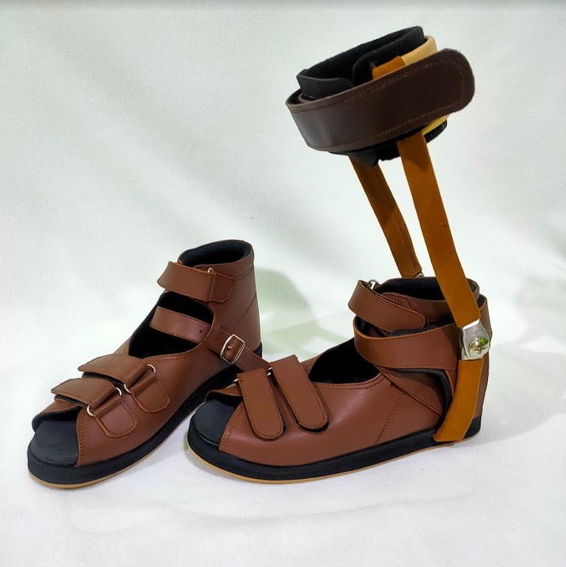 sepatu terapi anak